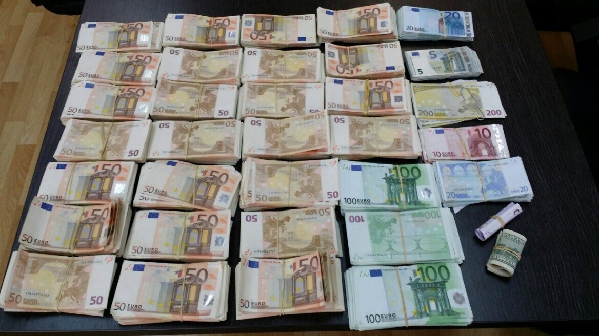 Καθάριζαν υπουργεία με εικονικά τιμολόγια και «κέρδισαν« 11,5 εκατ. ευρώ